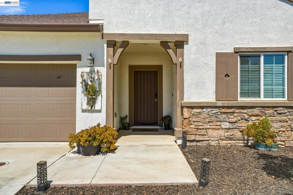 726 Sudbrook Ct Patterson, CA 95363
