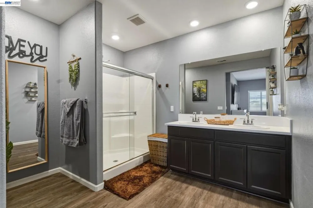 726 Sudbrook Ct Patterson, CA 95363