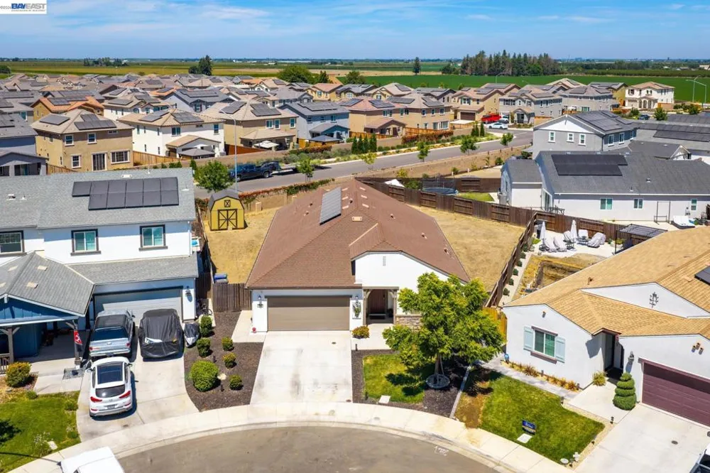 726 Sudbrook Ct Patterson, CA 95363