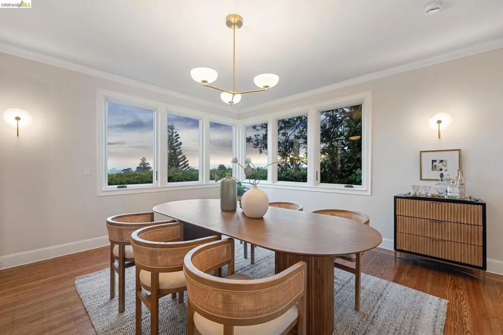 249 The Uplands Berkeley, CA 94705