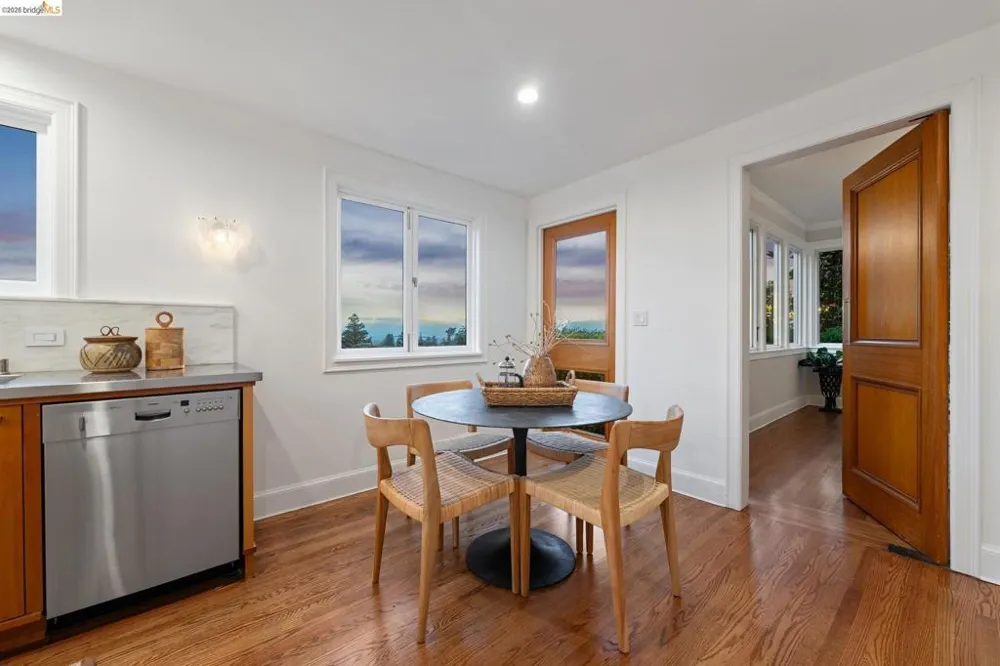 249 The Uplands Berkeley, CA 94705