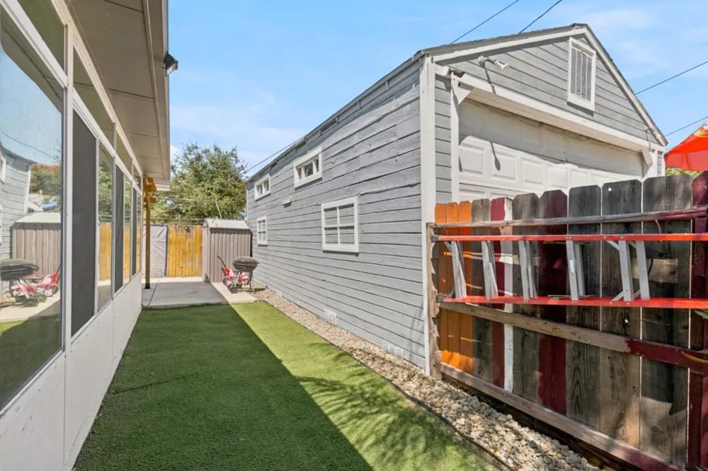 521 Oregon Street Manteca, CA 95337
