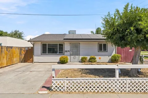 521 Oregon Street