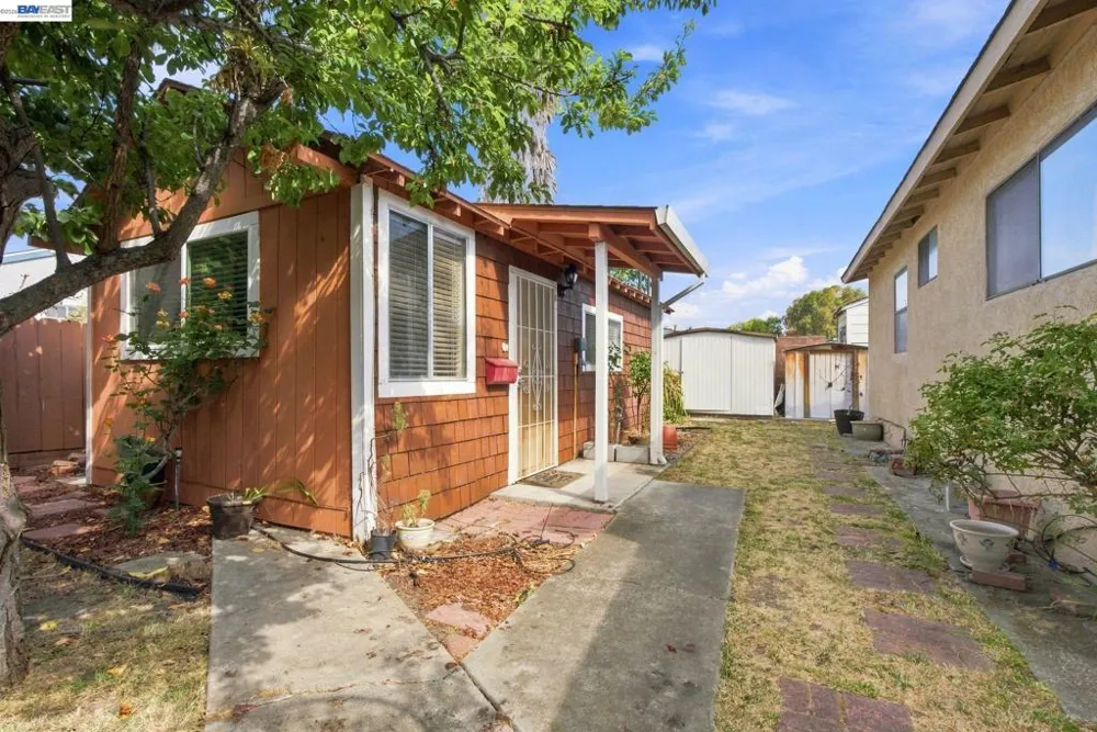 868 Videll St San Lorenzo, CA 94580
