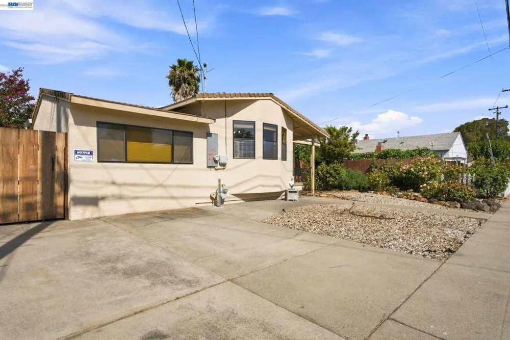 868 Videll St San Lorenzo, CA 94580