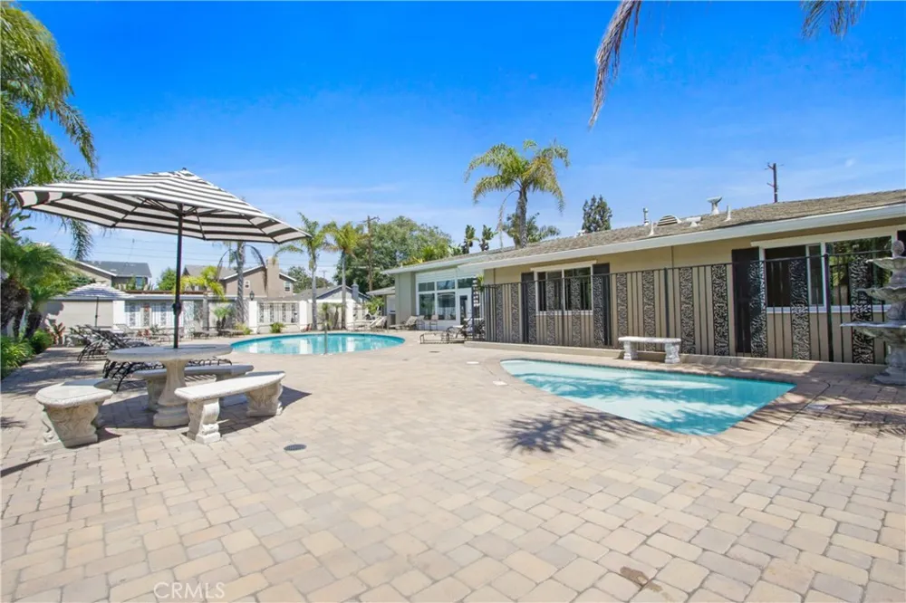 1741 Tustin Avenue #16 D Costa Mesa, CA 92627