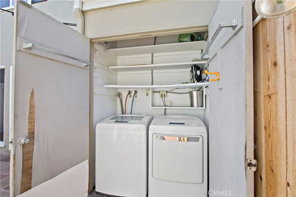 1741 Tustin Avenue #16 D Costa Mesa, CA 92627