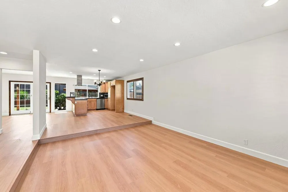 2950 Silver San Jose, CA 95135