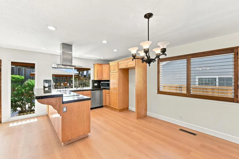 2950 Silver San Jose, CA 95135
