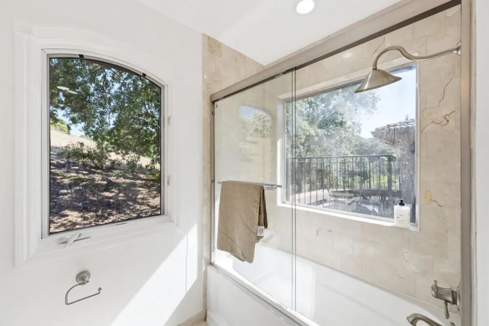 28505 Matadero Creek Lane Los Altos Hills, CA 94022