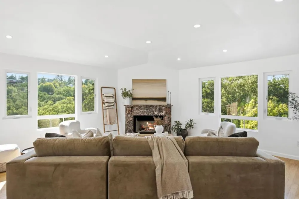 28505 Matadero Creek Lane Los Altos Hills, CA 94022
