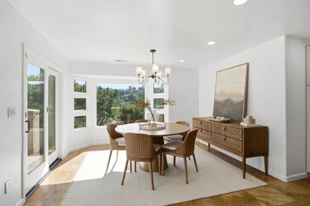 28505 Matadero Creek Lane Los Altos Hills, CA 94022