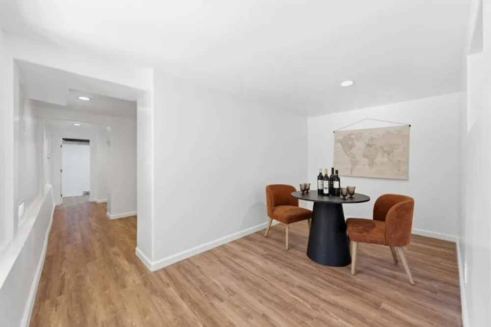 28505 Matadero Creek Lane Los Altos Hills, CA 94022