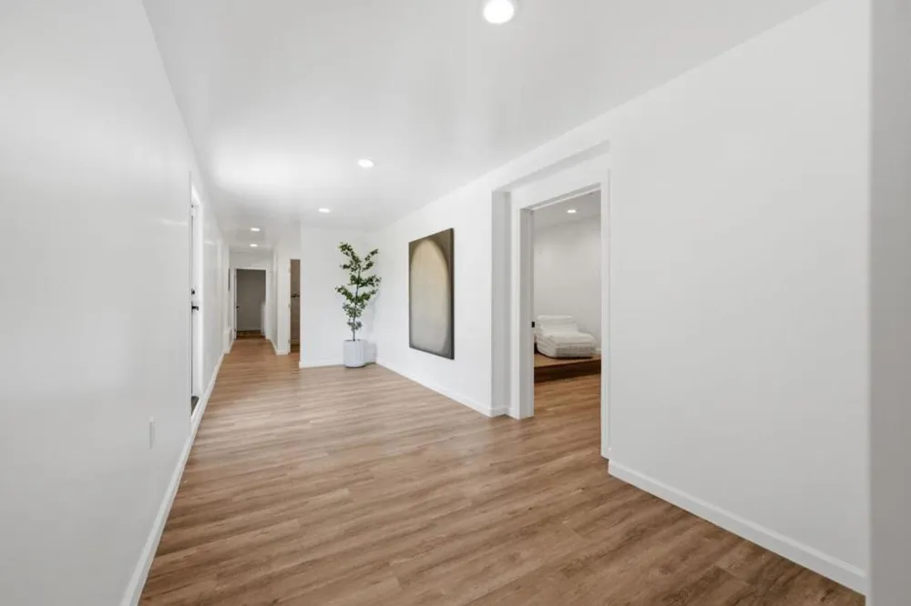 28505 Matadero Creek Lane Los Altos Hills, CA 94022