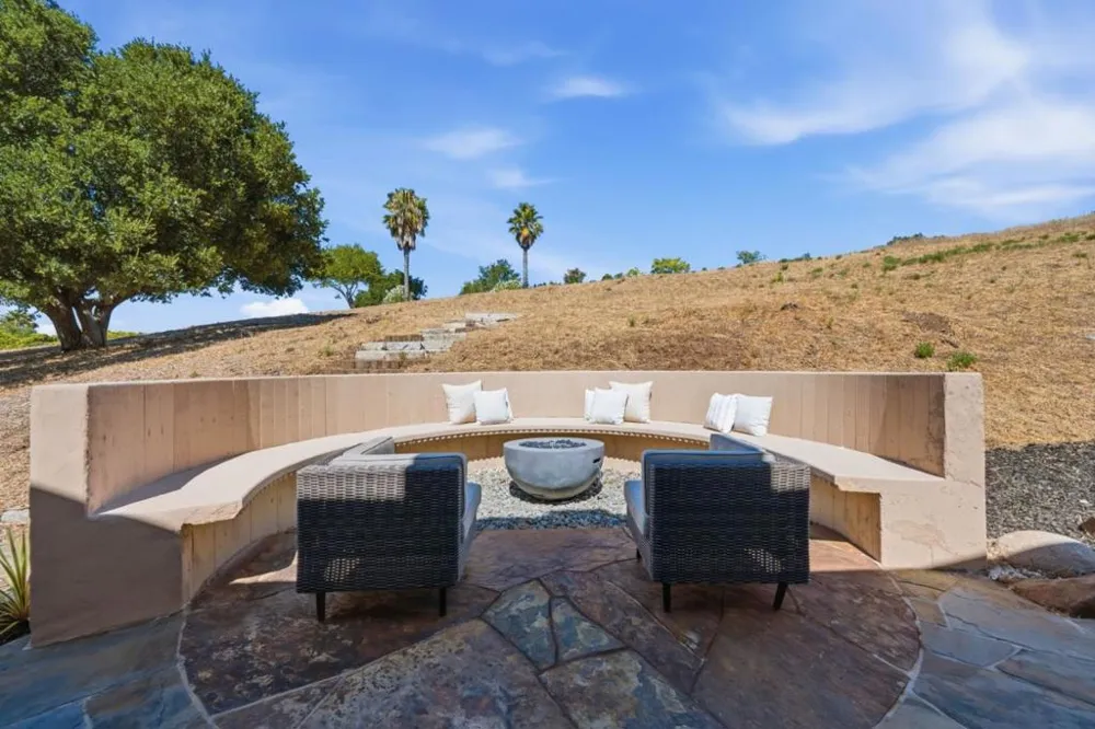 28505 Matadero Creek Lane Los Altos Hills, CA 94022