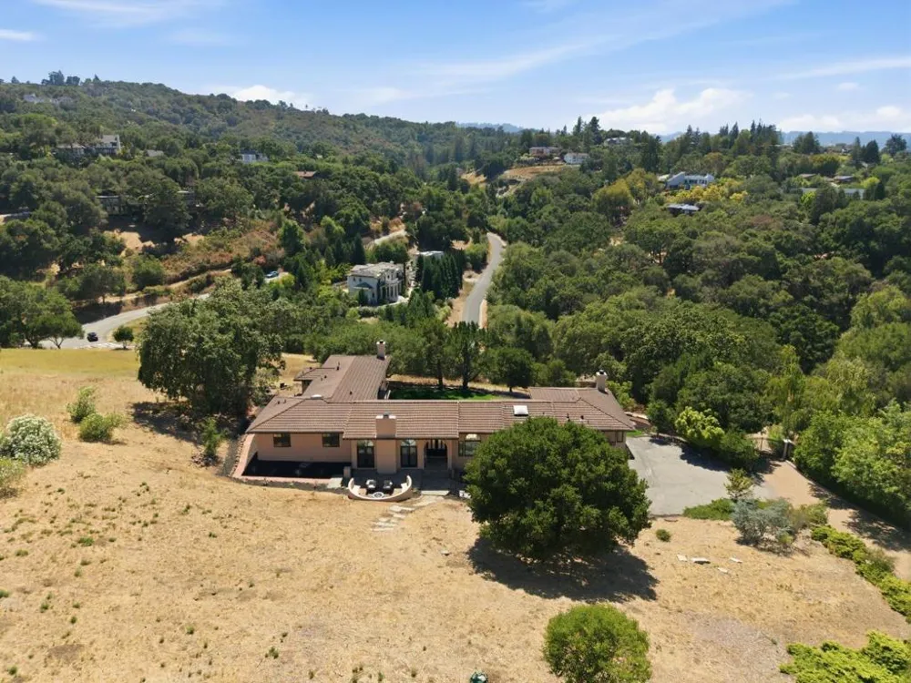 28505 Matadero Creek Lane Los Altos Hills, CA 94022