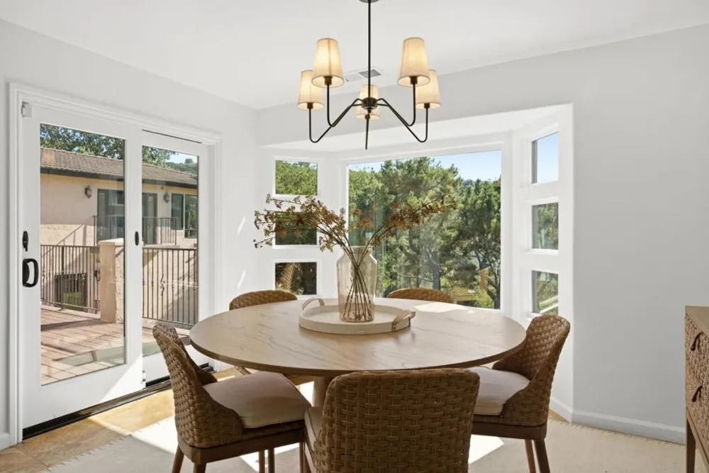 28505 Matadero Creek Lane Los Altos Hills, CA 94022