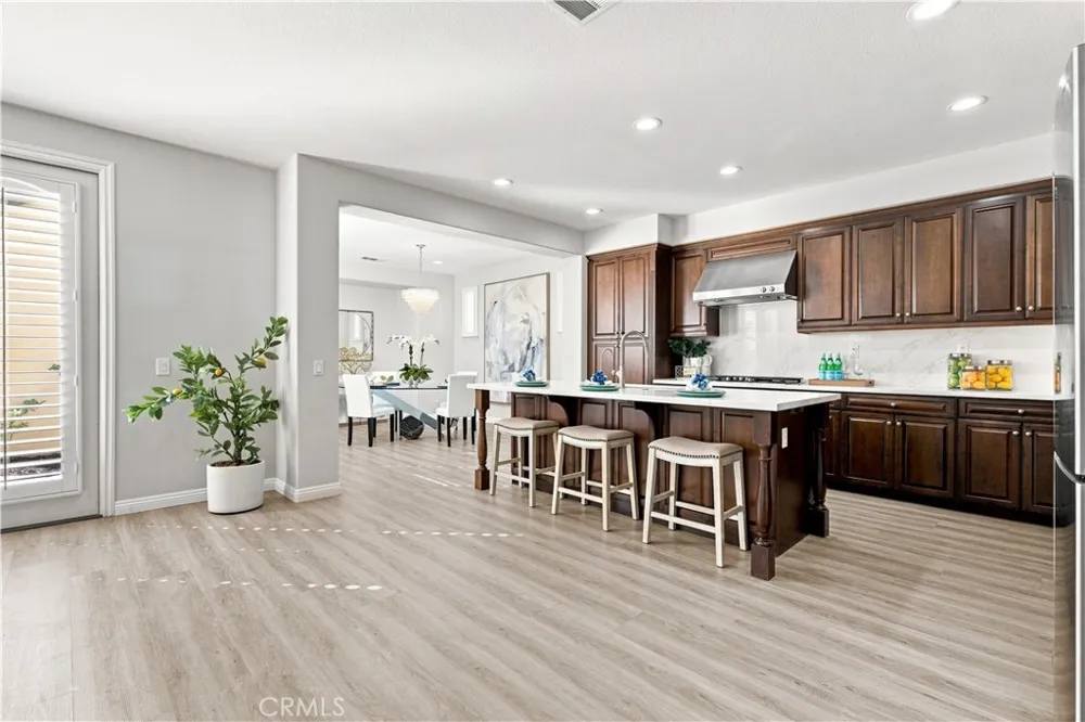 15510 Sonora Tustin, CA 92782