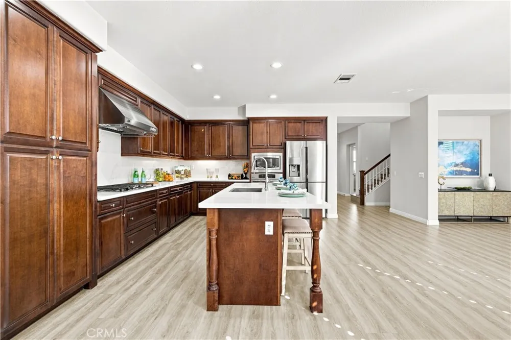 15510 Sonora Tustin, CA 92782
