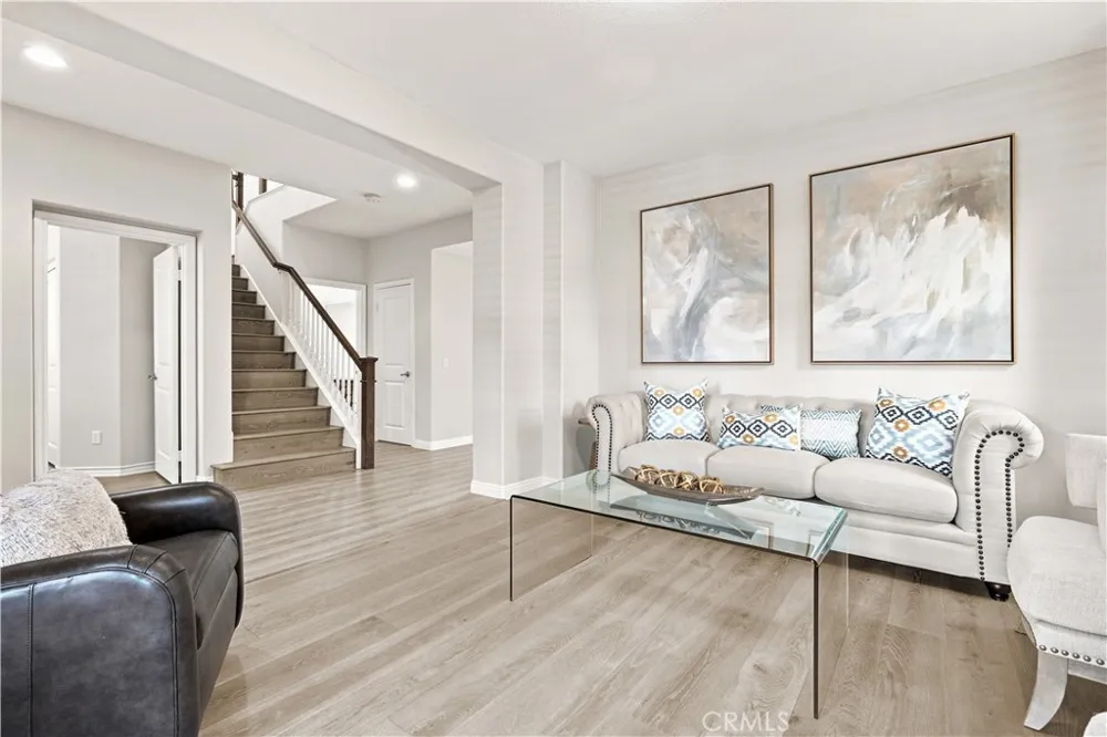 15510 Sonora Tustin, CA 92782