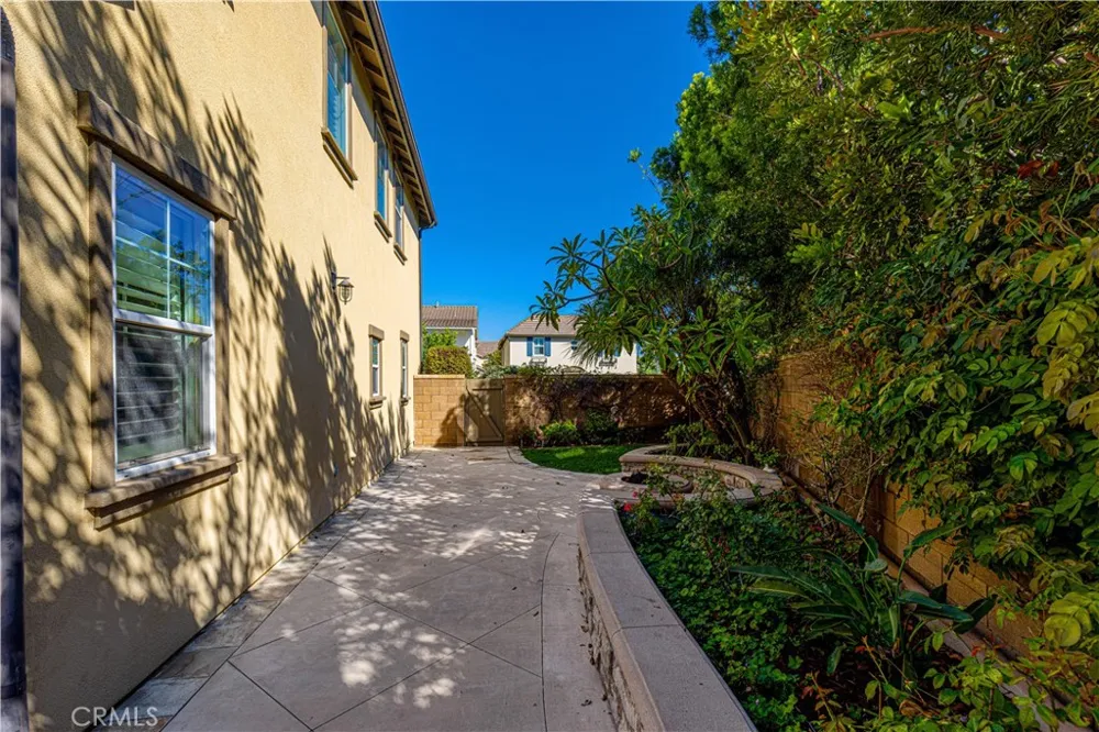 15510 Sonora Tustin, CA 92782