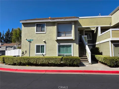 21 CAMBRIA LANE