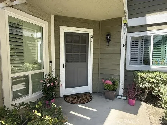 21 CAMBRIA LANE Aliso Viejo, CA 92656