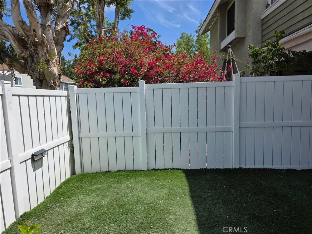 21 CAMBRIA LANE Aliso Viejo, CA 92656