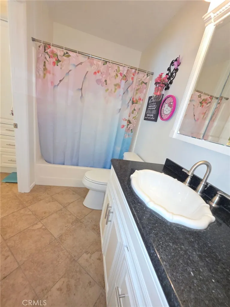 21 CAMBRIA LANE Aliso Viejo, CA 92656