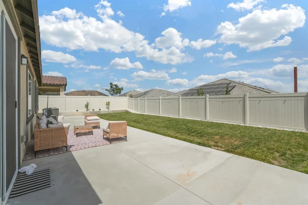 28358 Hopscotch Drive Menifee, CA 92585