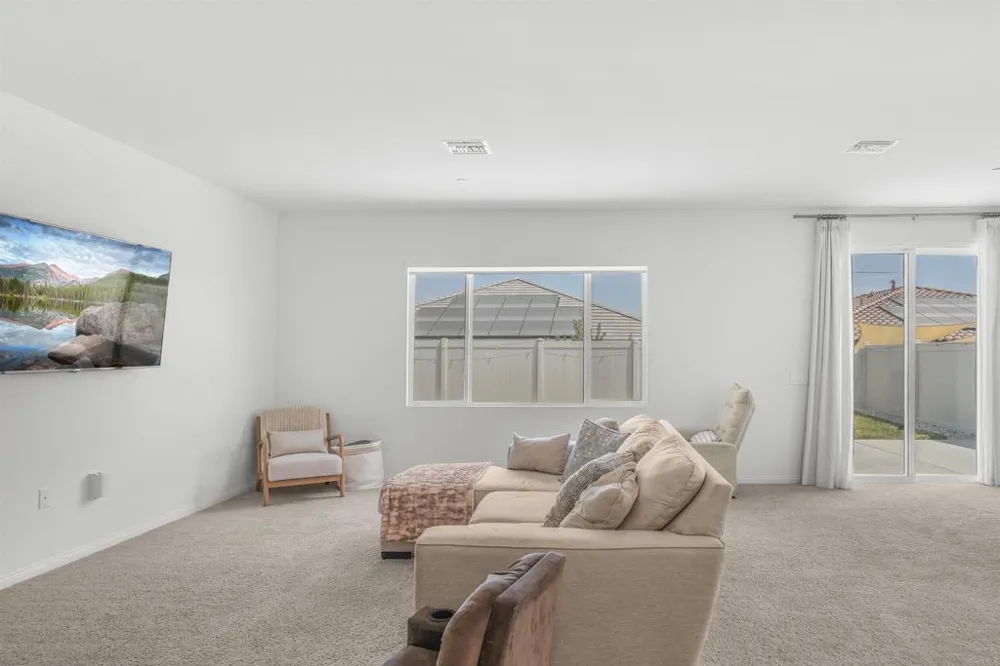 28358 Hopscotch Drive Menifee, CA 92585