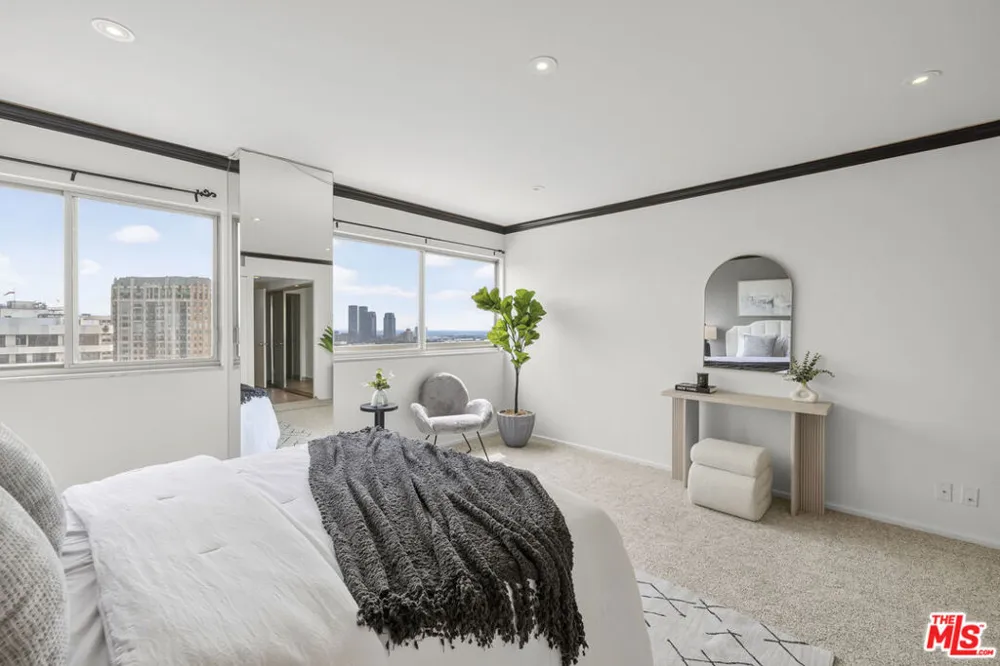 10701 Wilshire Boulevard #2202 Los Angeles, CA 90024