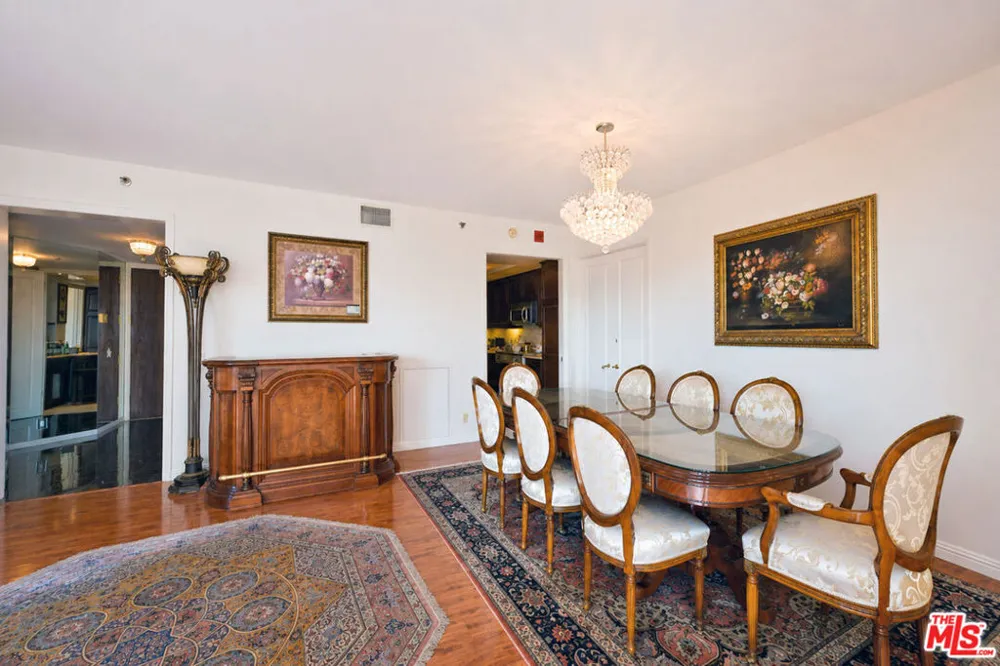 10550 Wilshire Boulevard #1001 Los Angeles, CA 90024