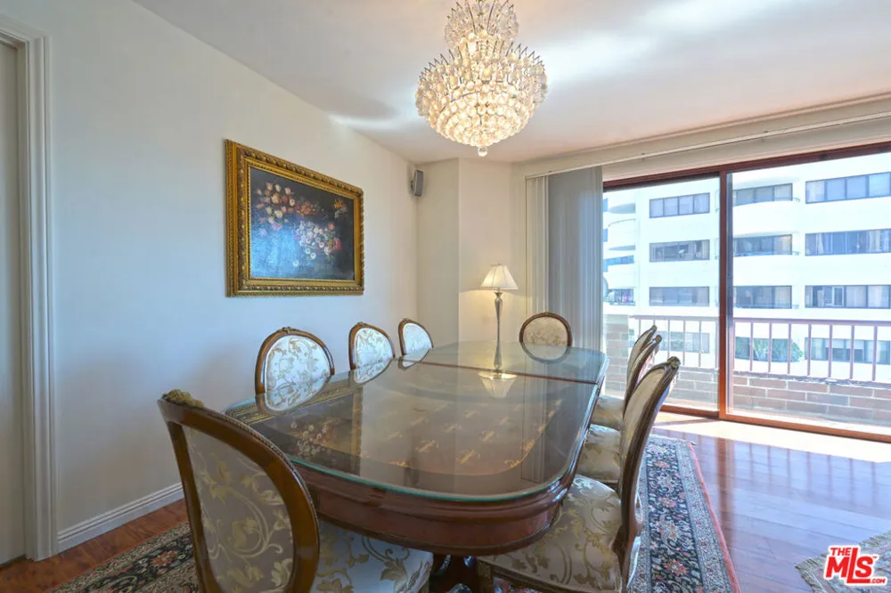 10550 Wilshire Boulevard #1001 Los Angeles, CA 90024