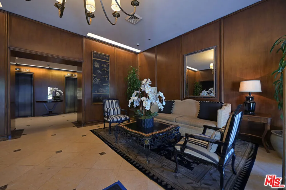 10550 Wilshire Boulevard #1001 Los Angeles, CA 90024