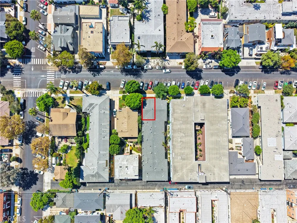 1405 E 1st #10 Long Beach, CA 90802