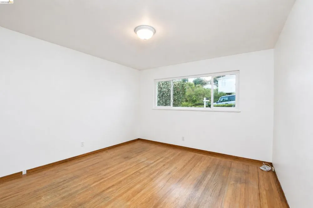 6556 Claremont Ave Richmond, CA 94805