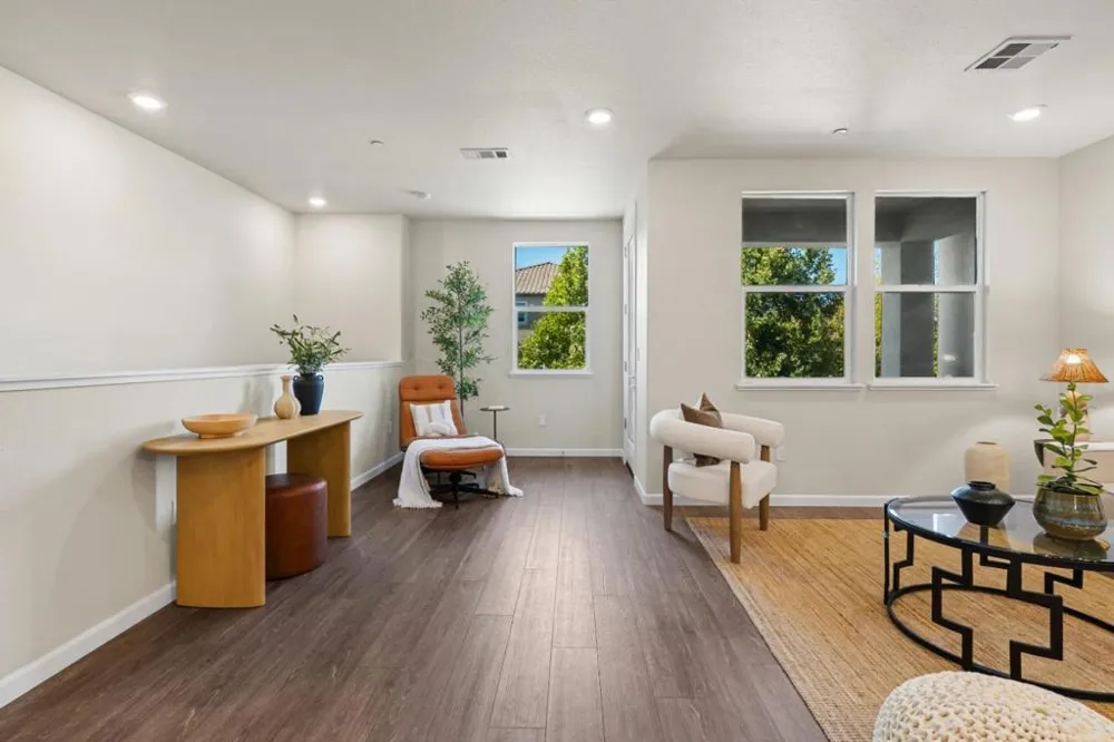 722 Garden Street Milpitas, CA 95035