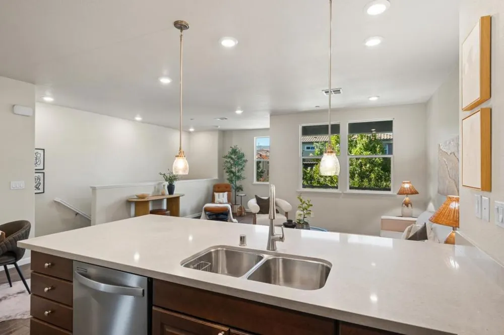 722 Garden Street Milpitas, CA 95035