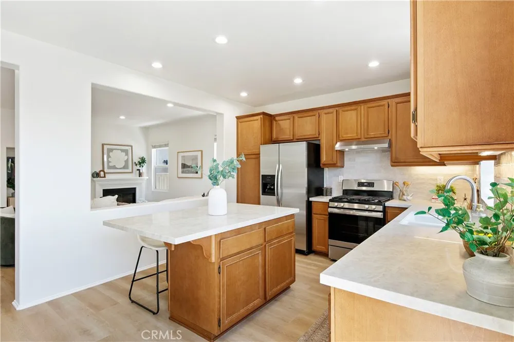 1208 Jasmine Walk Torrance, CA 90502