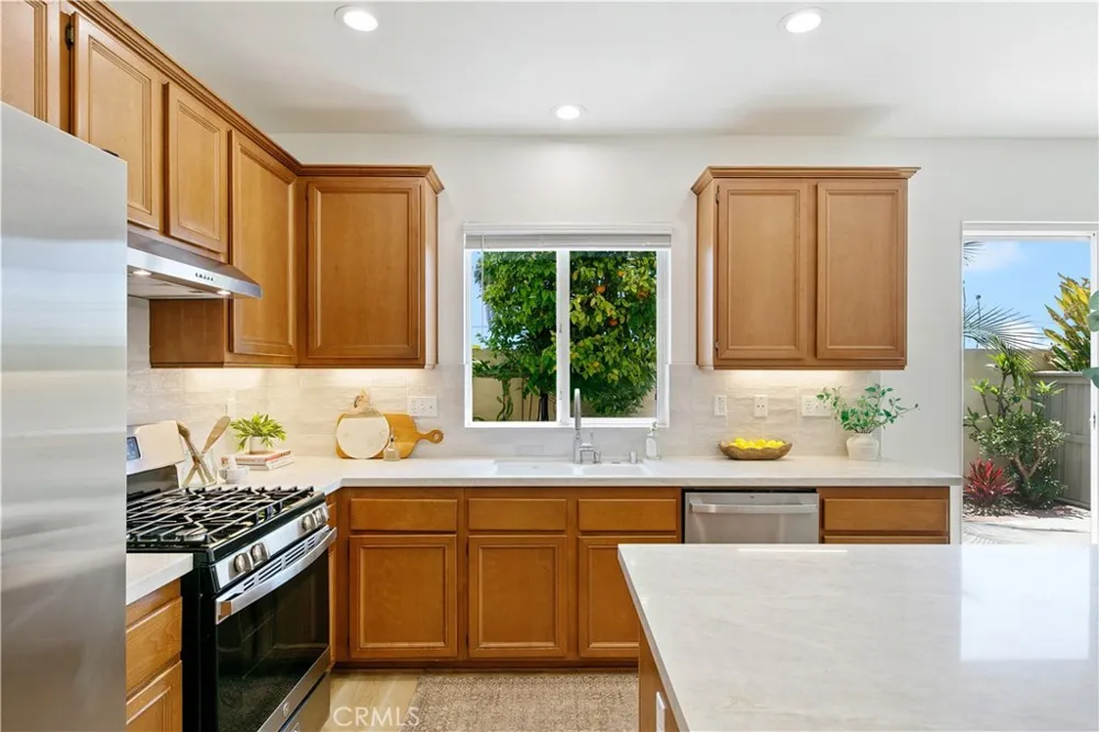 1208 Jasmine Walk Torrance, CA 90502