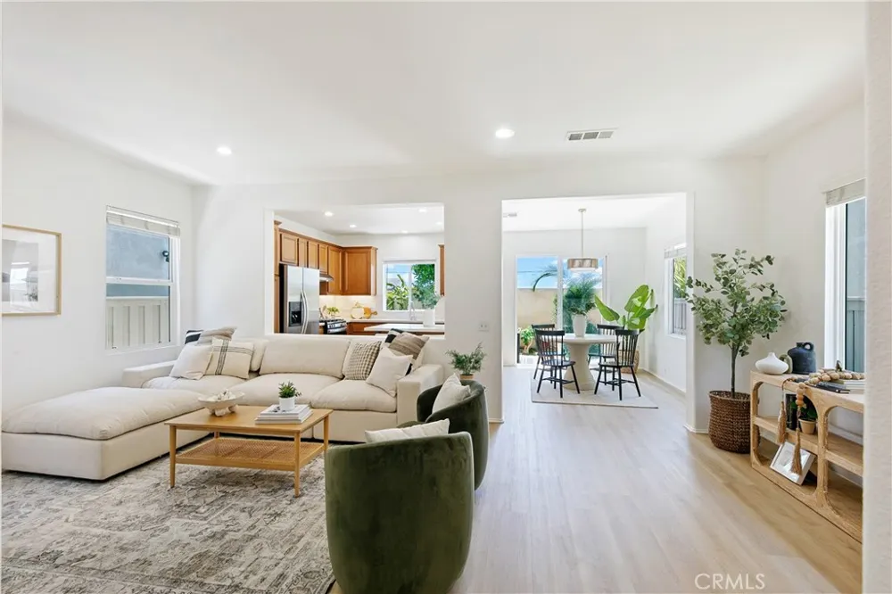 1208 Jasmine Walk Torrance, CA 90502