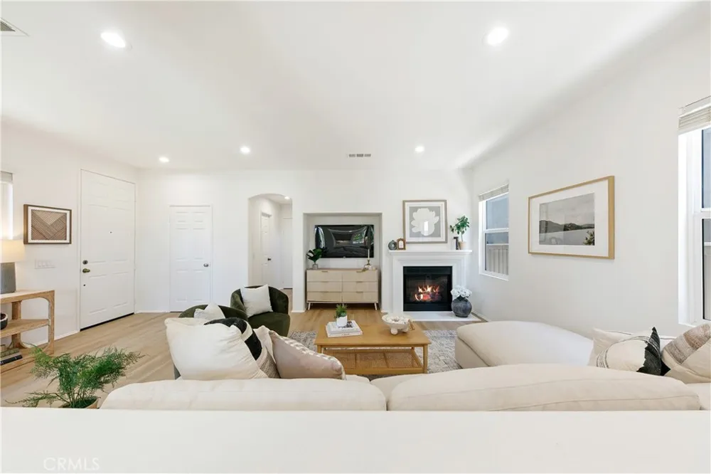 1208 Jasmine Walk Torrance, CA 90502