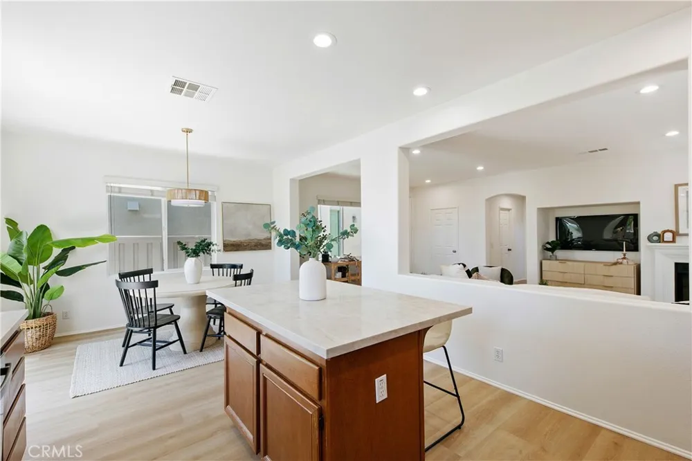 1208 Jasmine Walk Torrance, CA 90502
