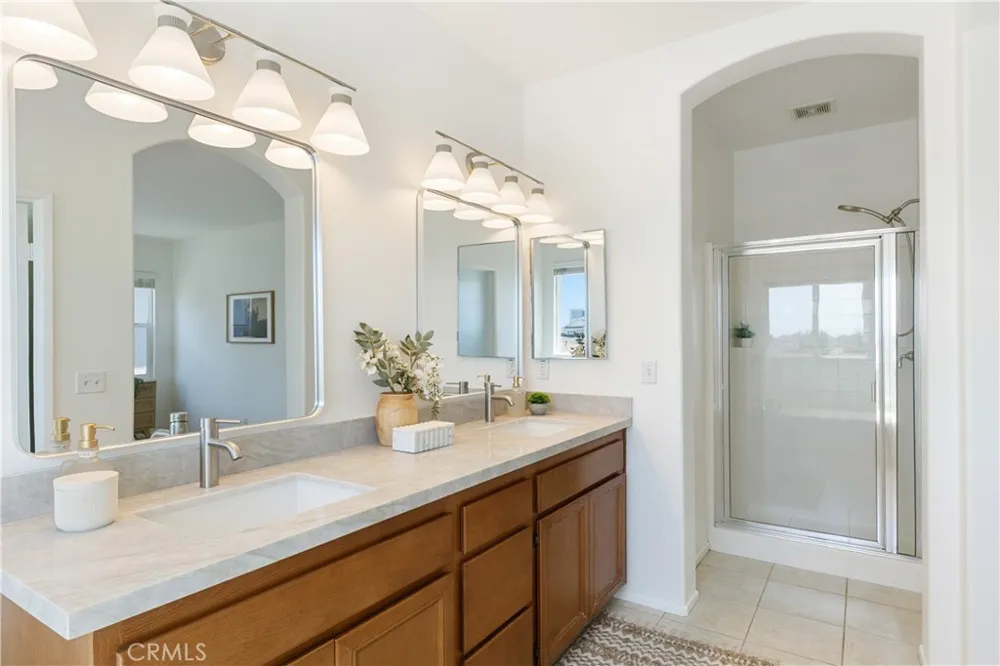1208 Jasmine Walk Torrance, CA 90502