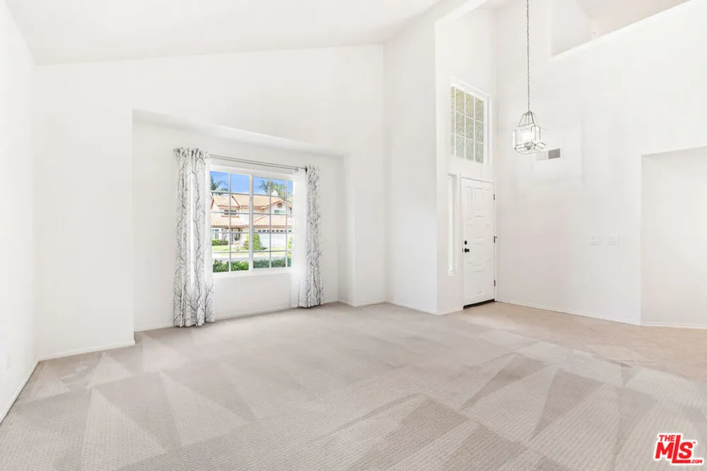 4188 Trailcrest Drive Moorpark, CA 93021
