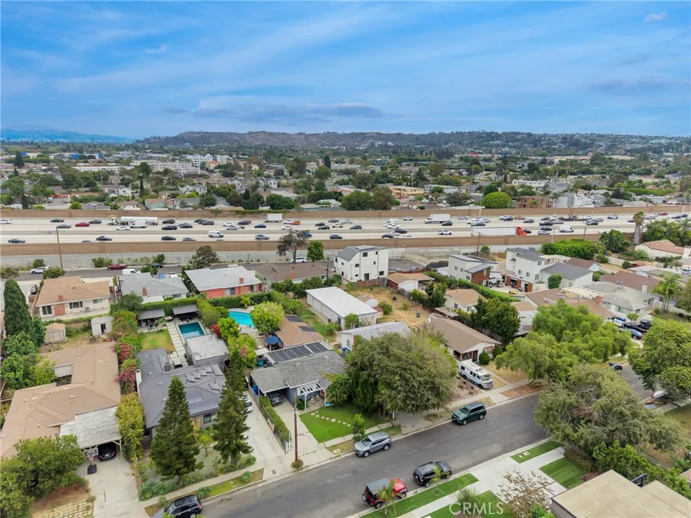 4736 Berryman Avenue Culver City, CA 90230