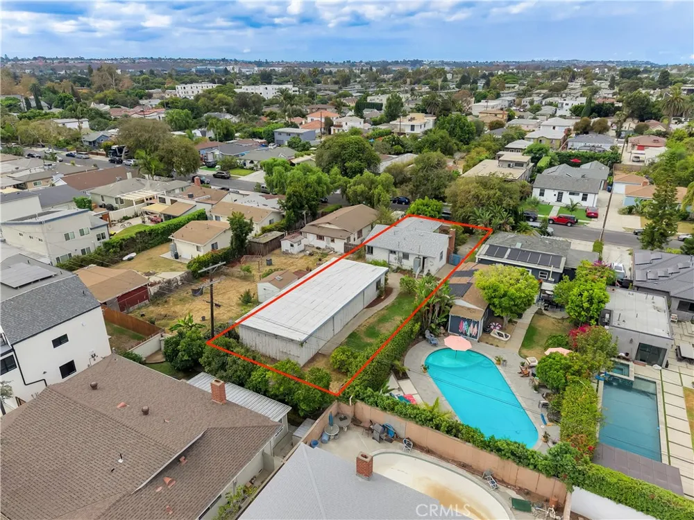 4736 Berryman Avenue Culver City, CA 90230