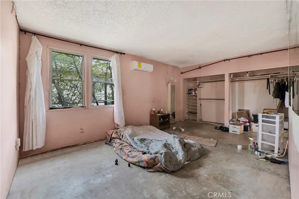 4736 Berryman Avenue Culver City, CA 90230