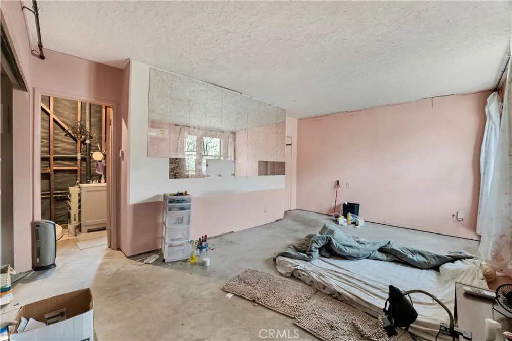 4736 Berryman Avenue Culver City, CA 90230